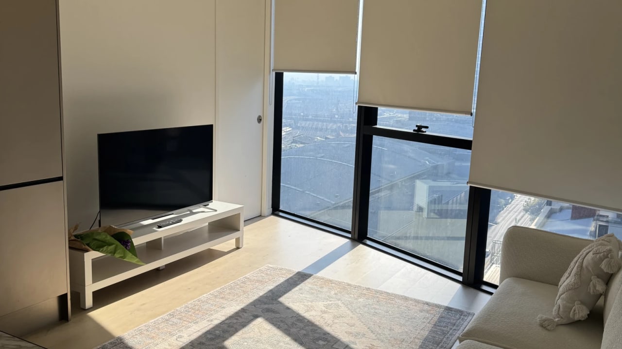 Furnished room with own bathroom