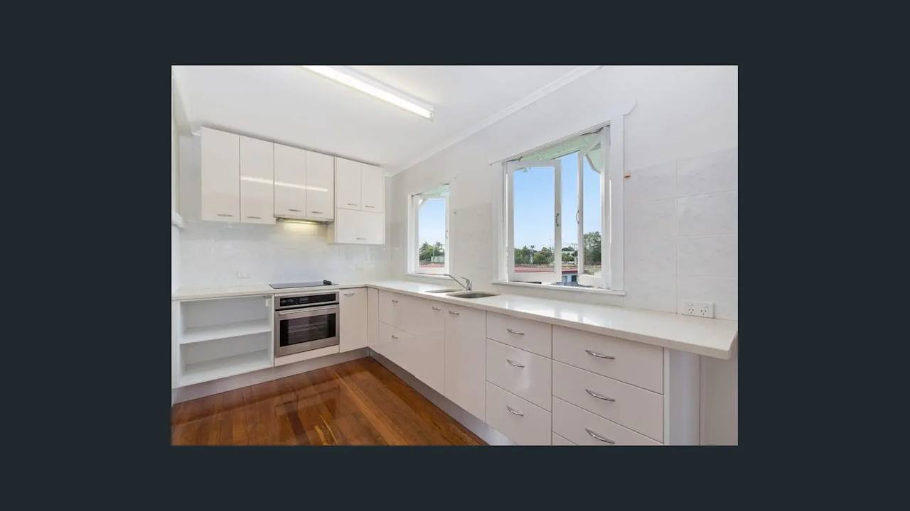 Room in a share house