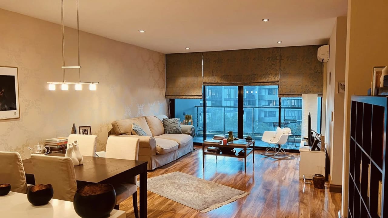 Unfurnished room with own bathroom