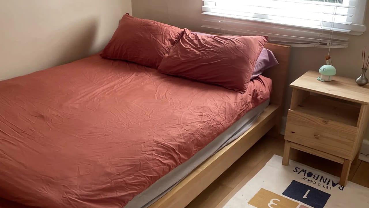 Furnished room in a share house