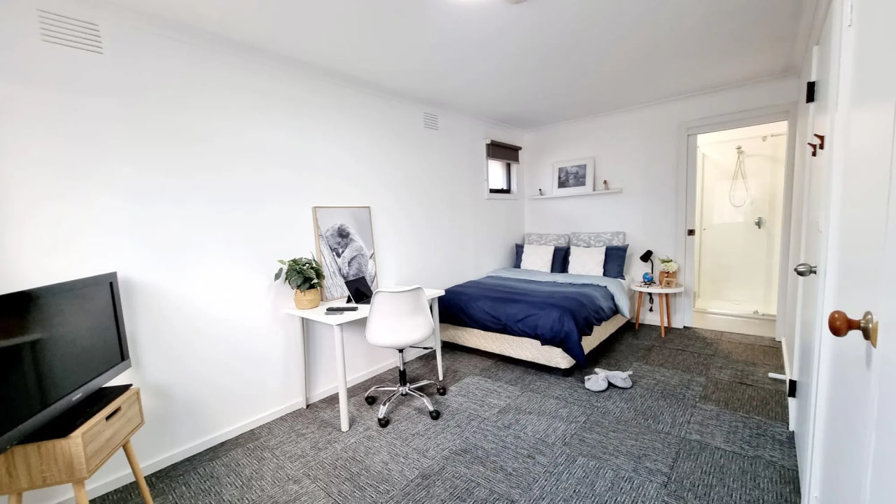 Furnished room with ensuite in a share house