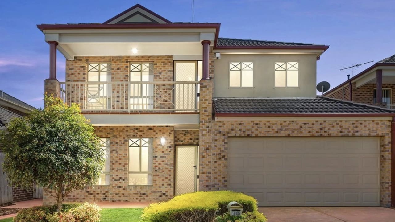 Furnished room in a share house