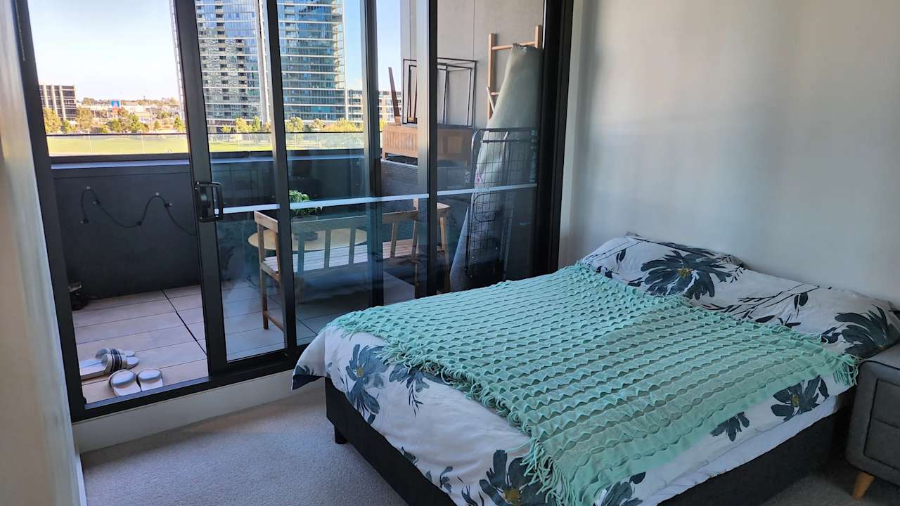 Furnished room with own bathroom