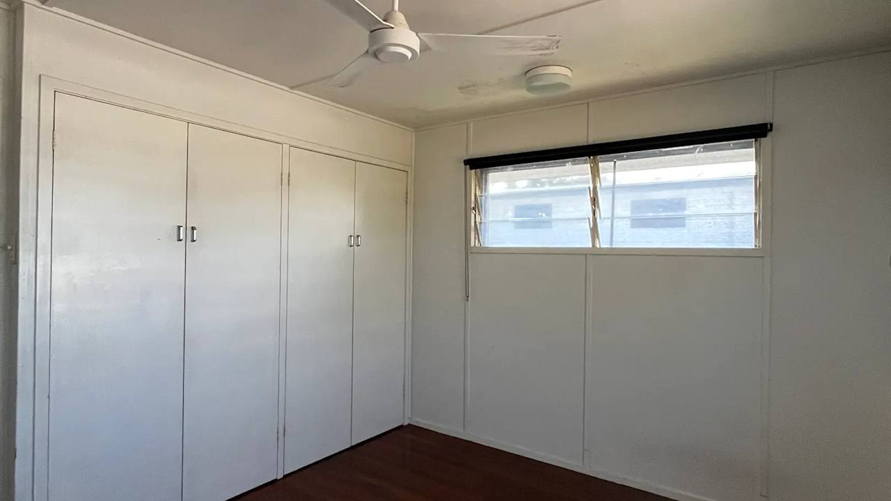 Unfurnished room in a share house