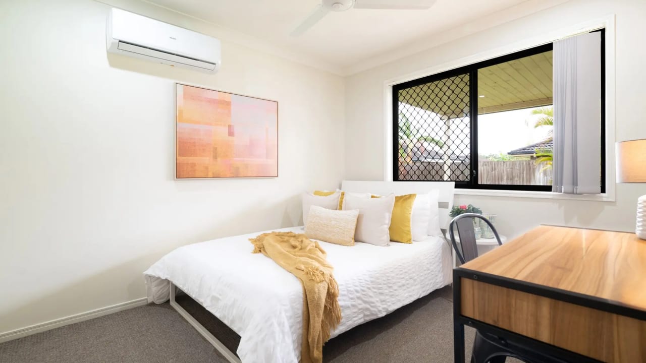 Furnished room granny flat for rent