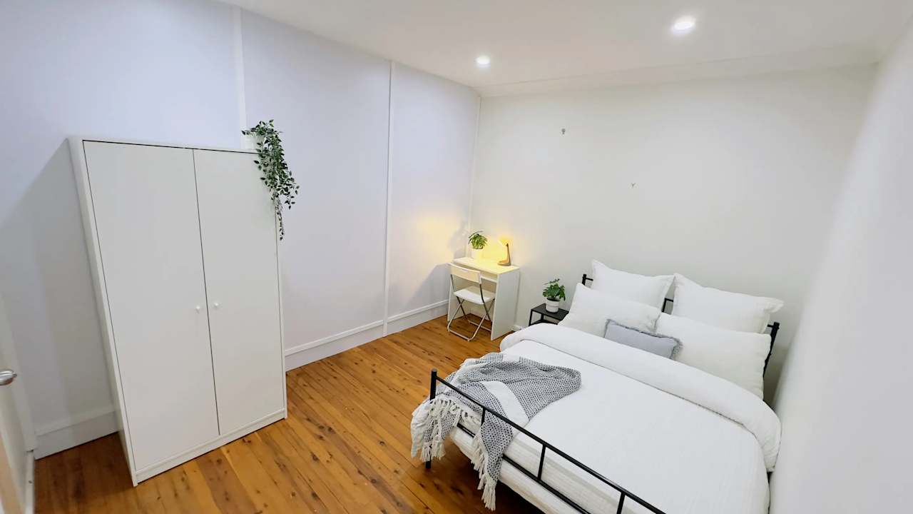 Furnished room with own bathroom