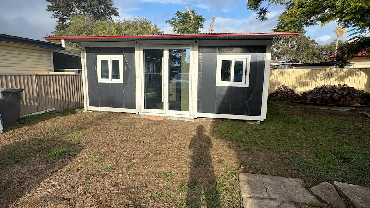 Whole property with 2 rooms for rent