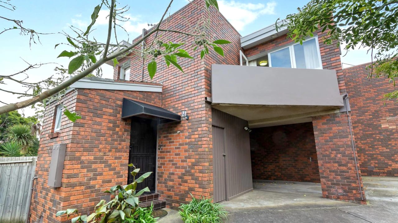 Unfurnished room in a share house