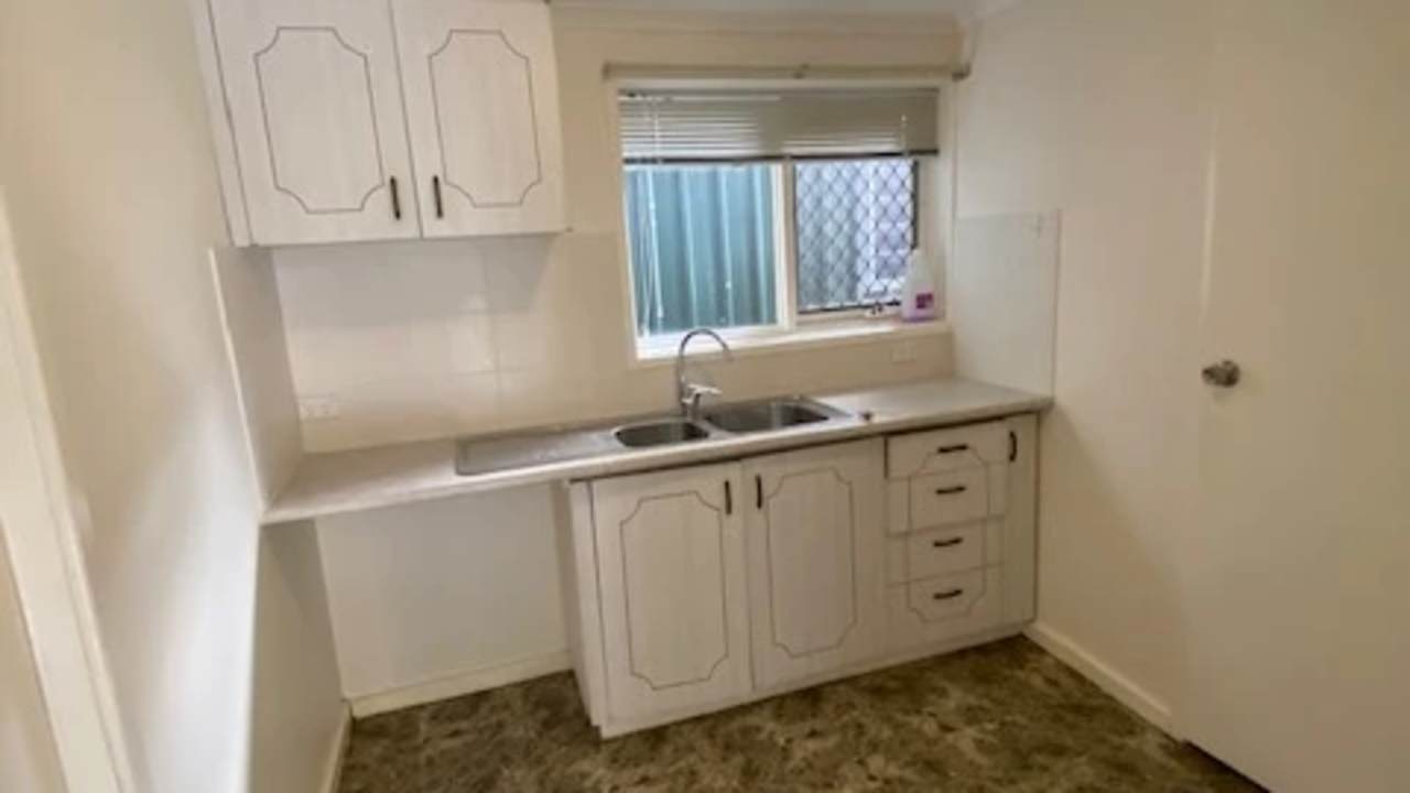 Room studio flat for rent