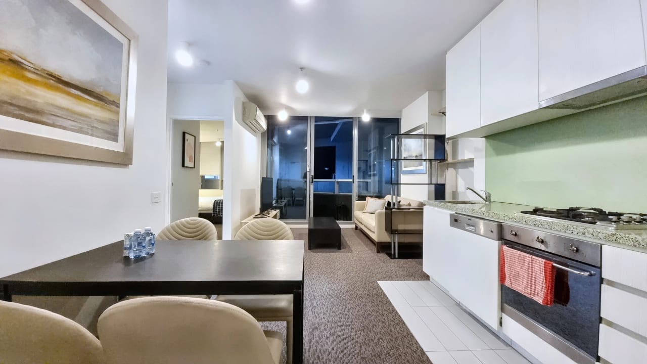 Whole property with 2 rooms for rent