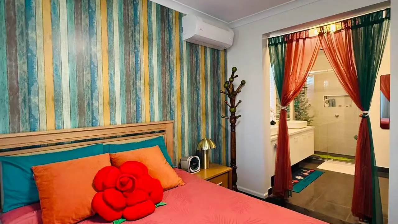 Furnished room with ensuite in a share house