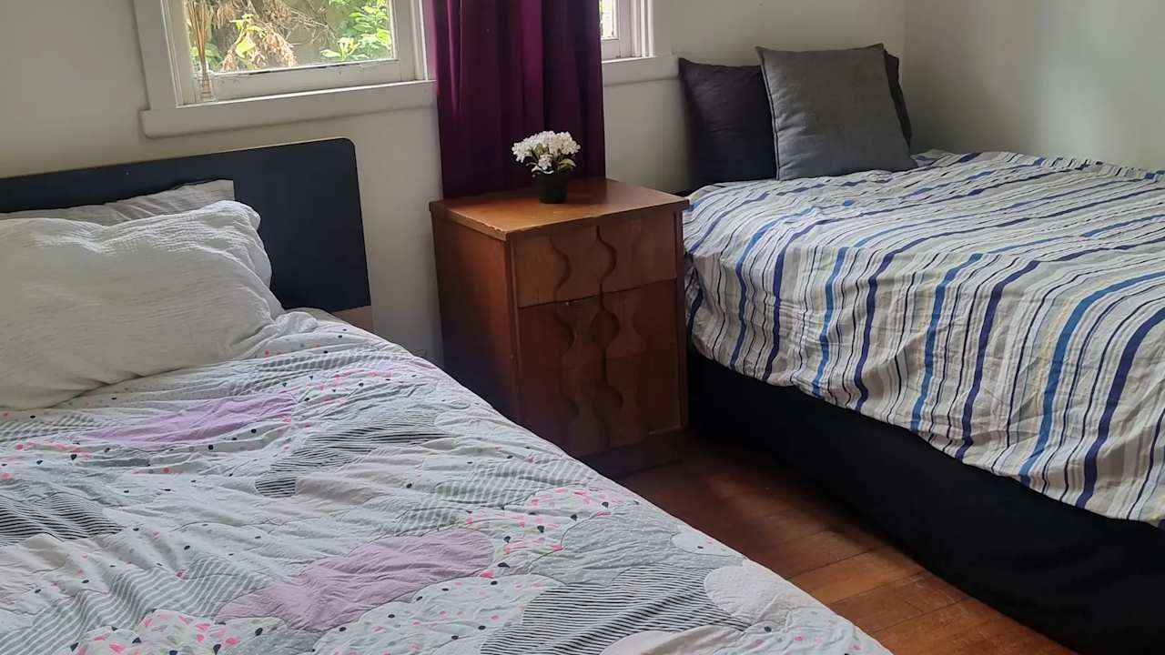 Furnished room in a share house