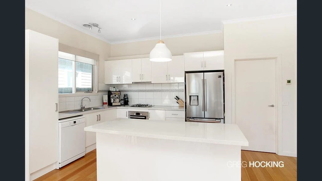 Room with ensuite in a share house
