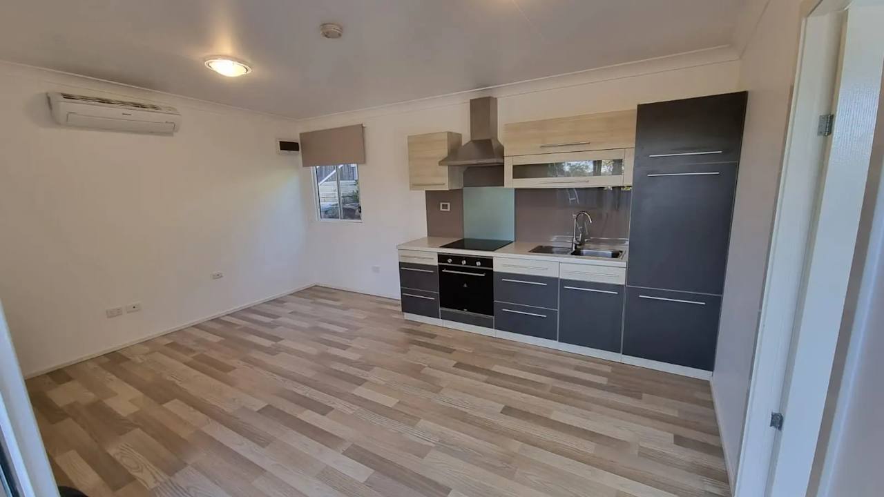 Unfurnished room granny flat for rent