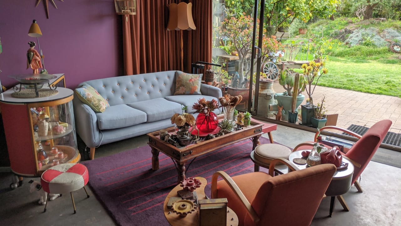 Furnished room in a share house