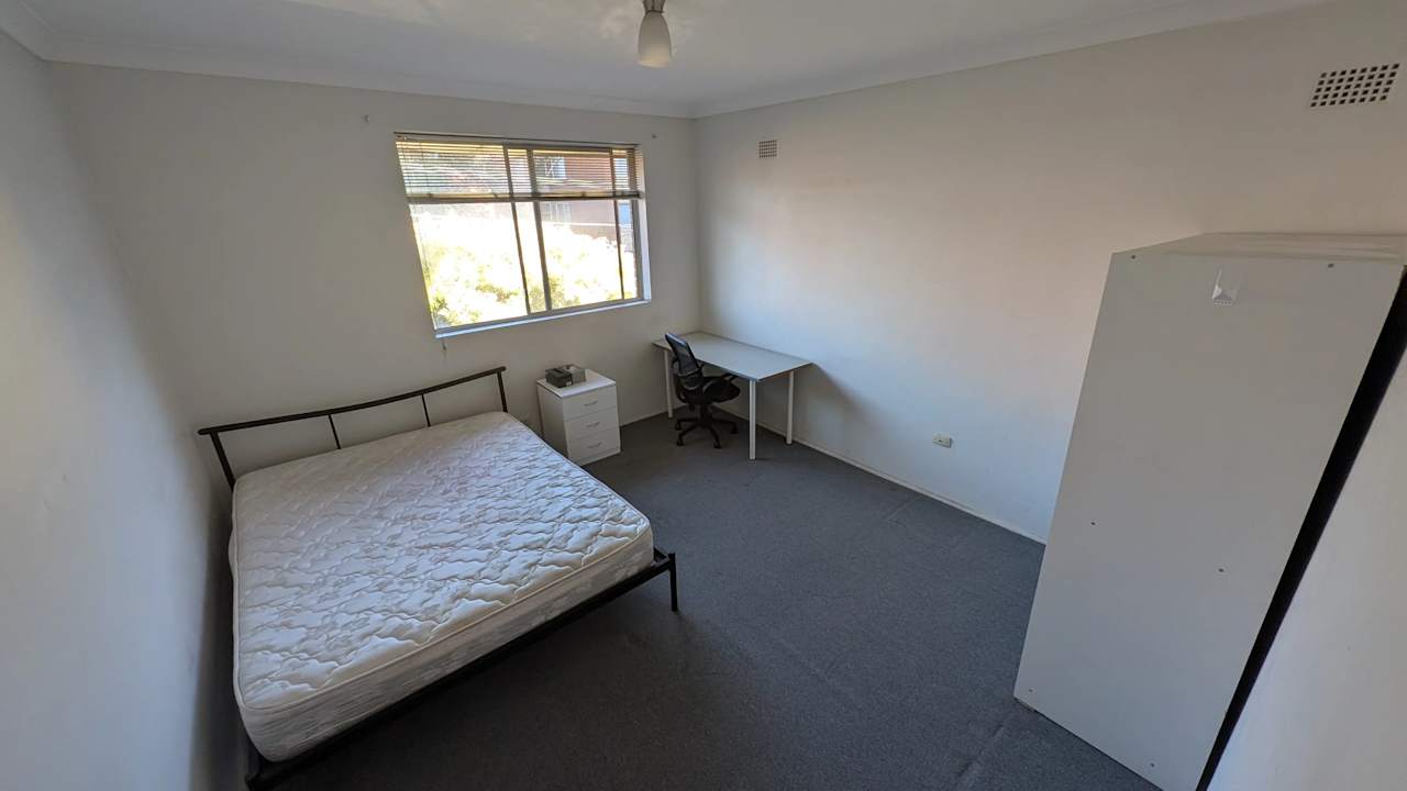 Furnished room in a share house