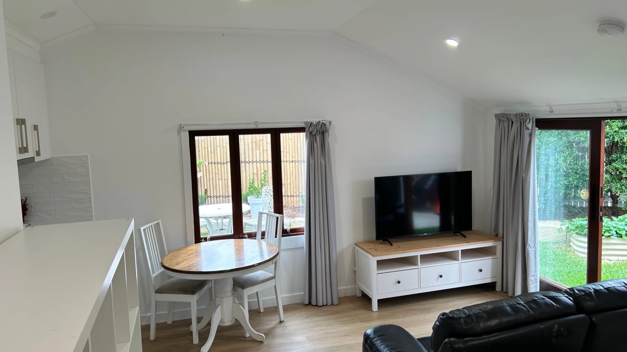 Furnished room with own bathroom