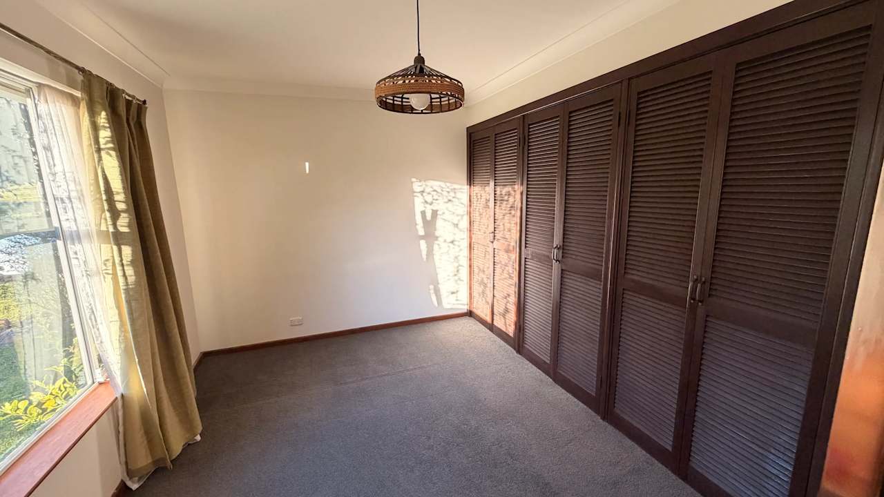 Room in a share house