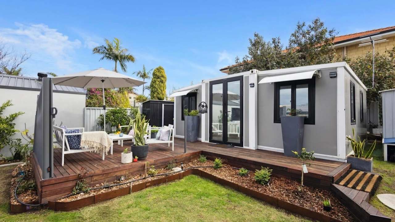 Furnished room granny flat for rent