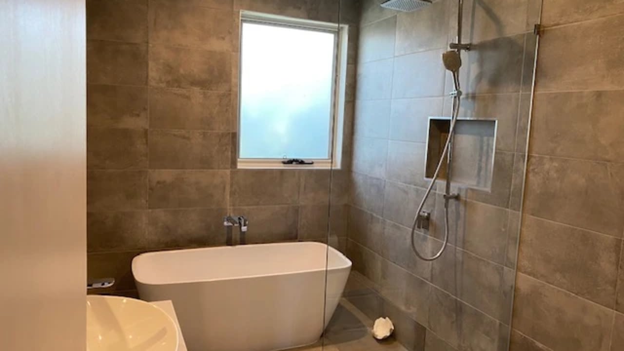 Room studio flat for rent