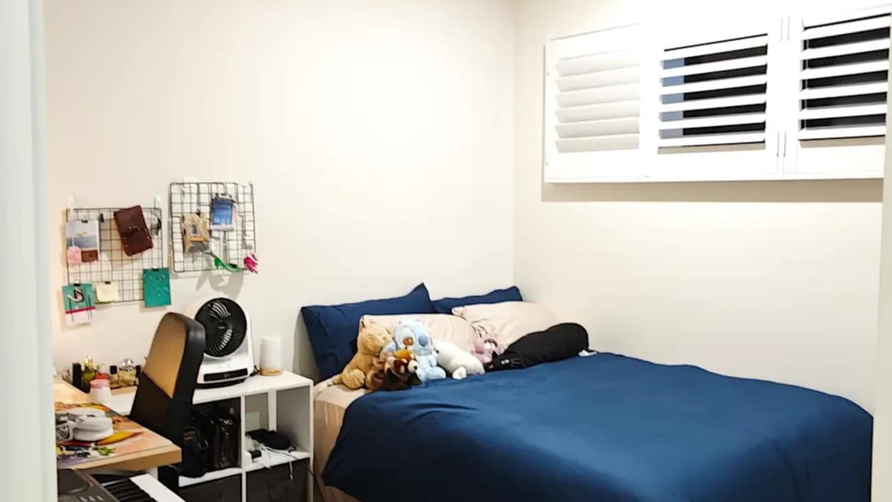 Furnished room in a share house