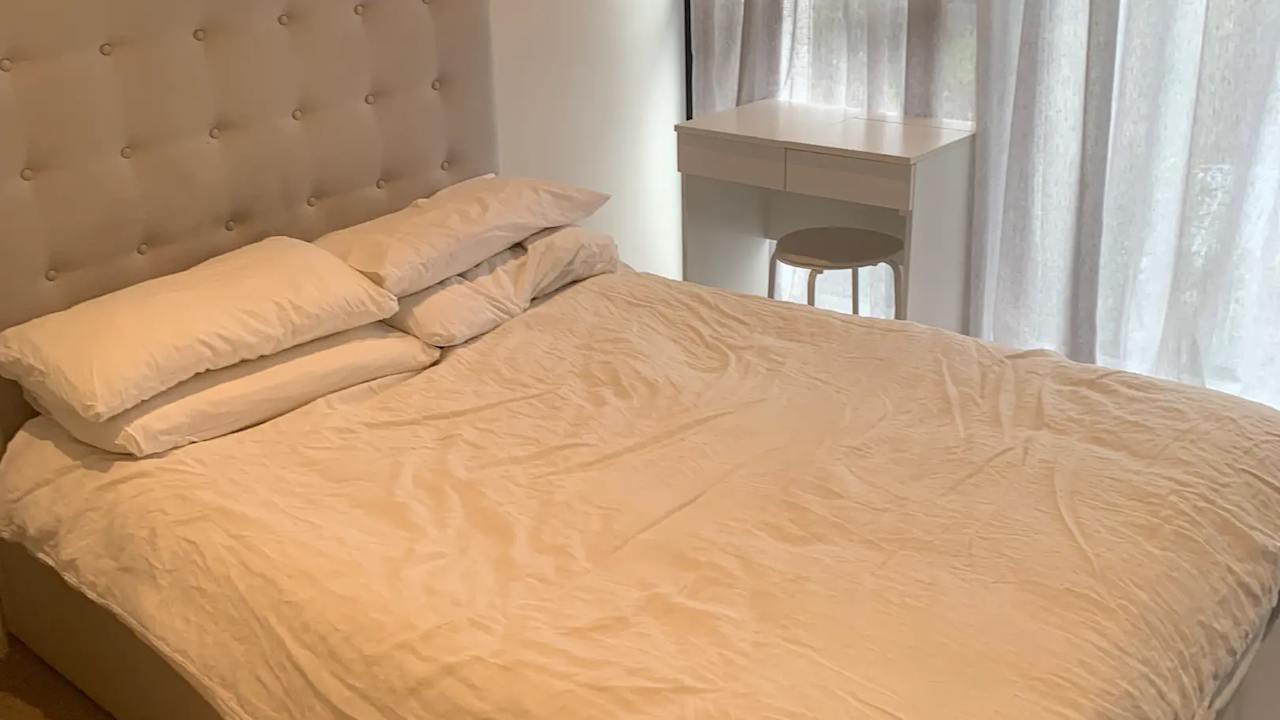 Furnished room with own bathroom