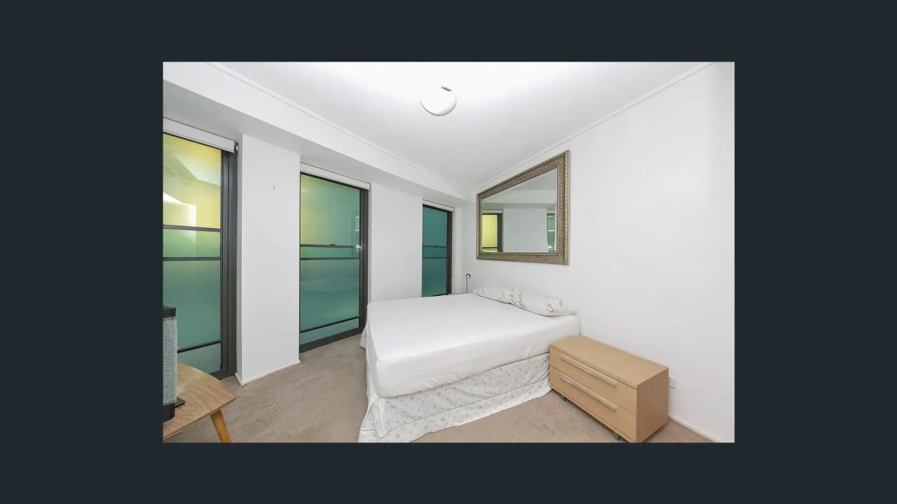 Furnished room in a flatshare