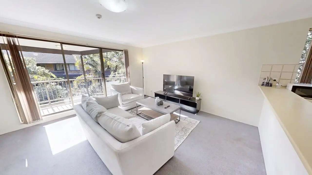 Whole property with 2 rooms for rent