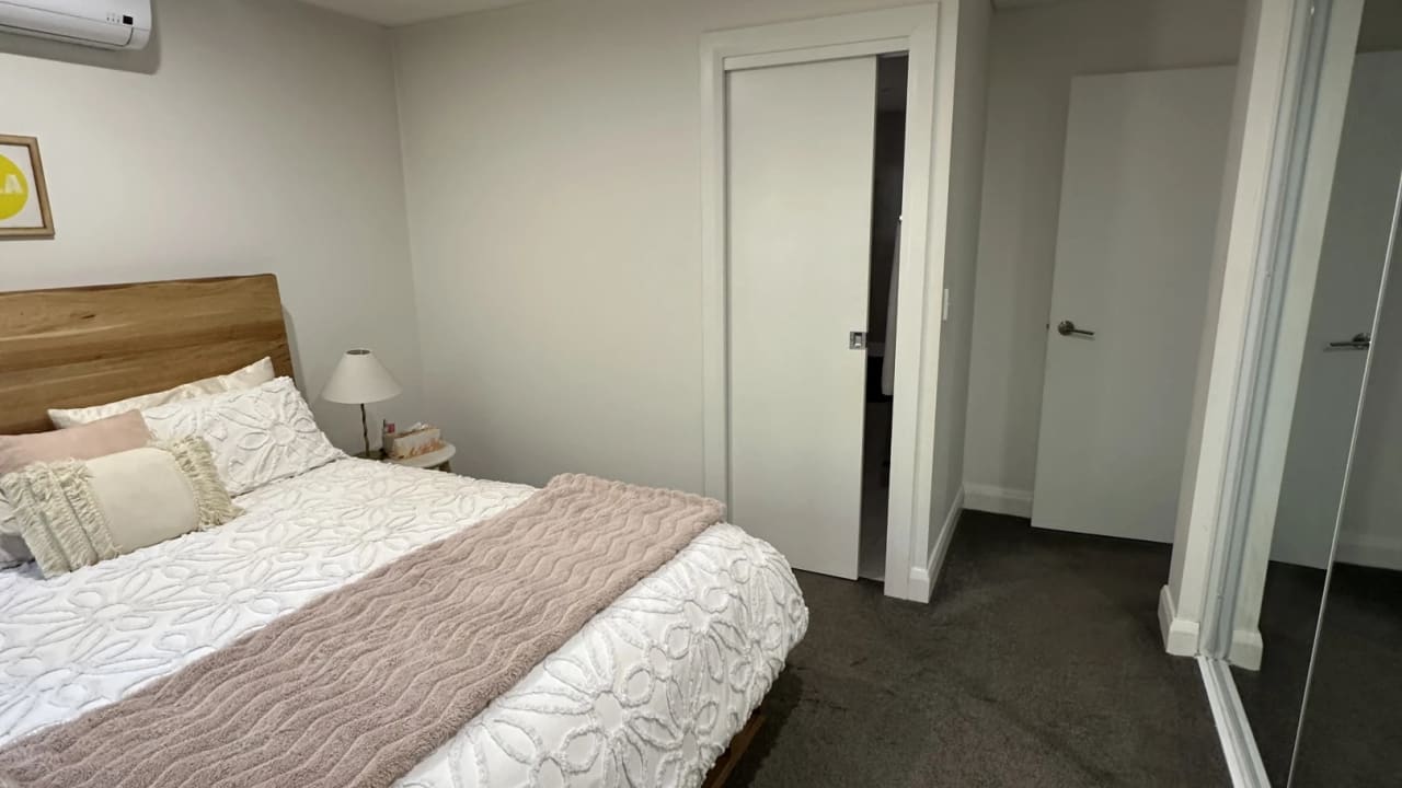 Room with ensuite in a flatshare