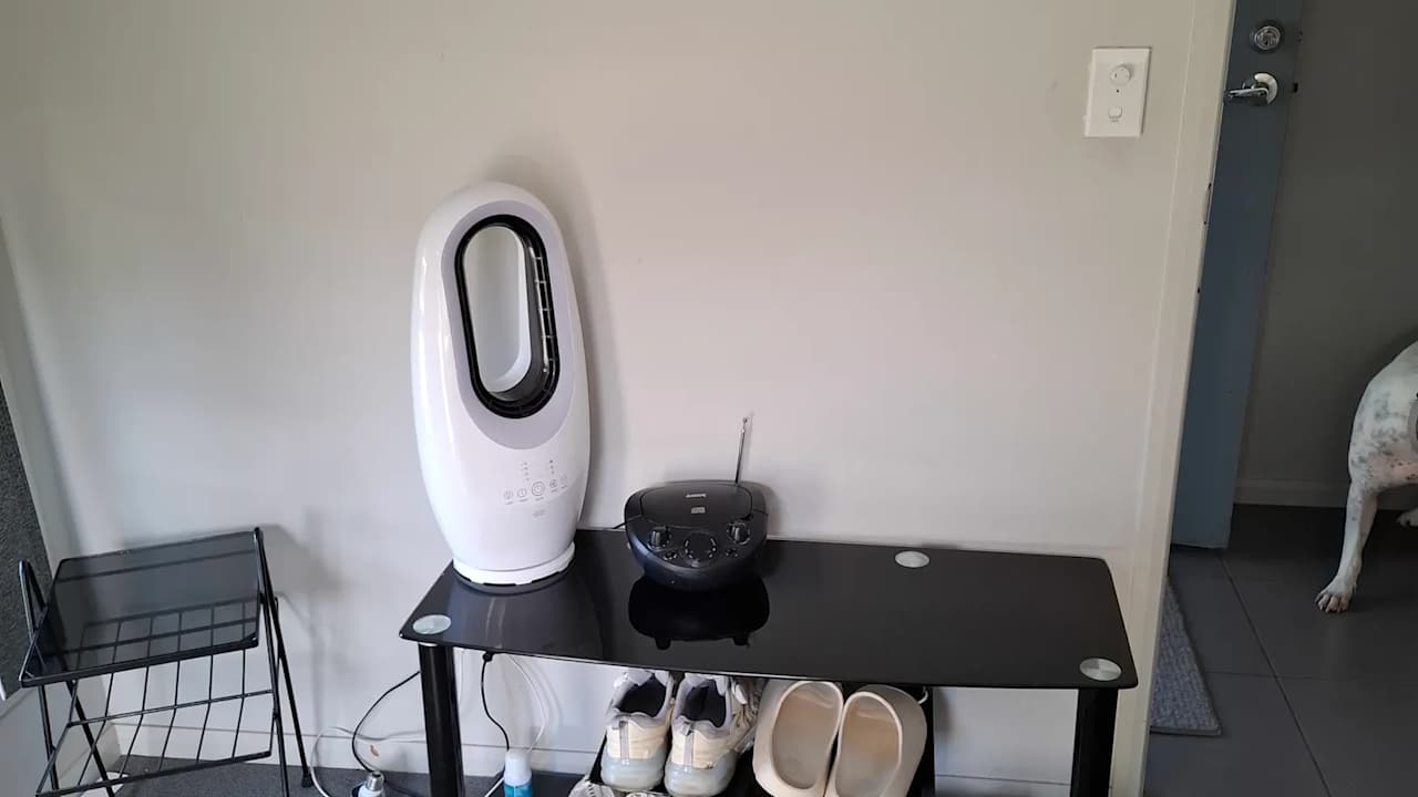 Furnished room with own bathroom