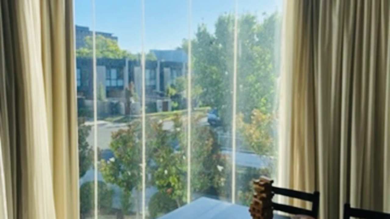 Unfurnished room in a flatshare