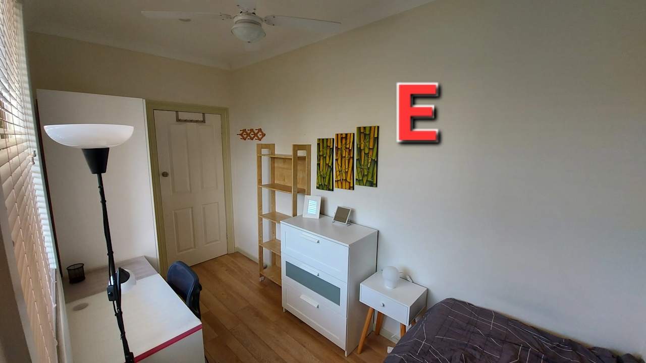 Furnished room in a flatshare