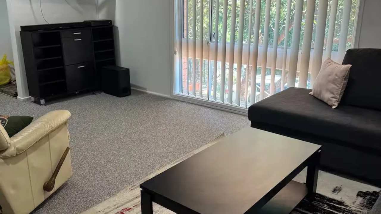 Whole property with 4 rooms for rent