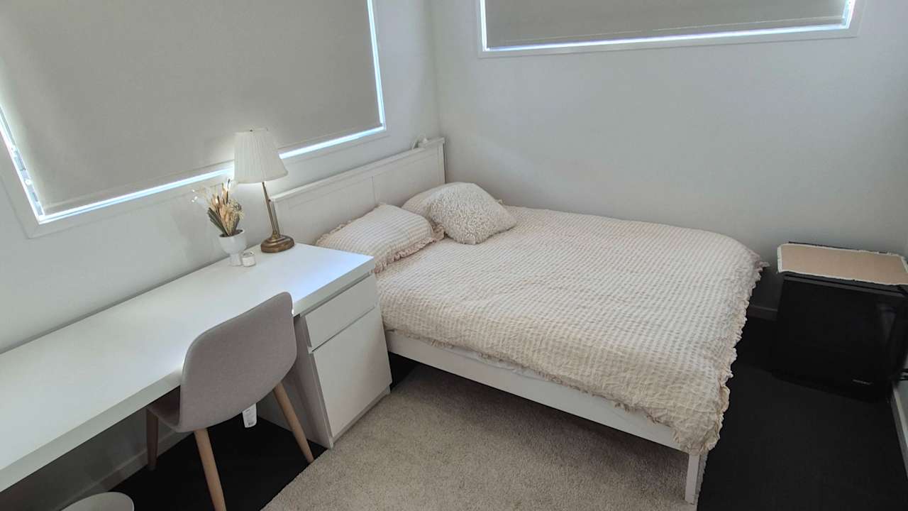 Furnished room with own bathroom