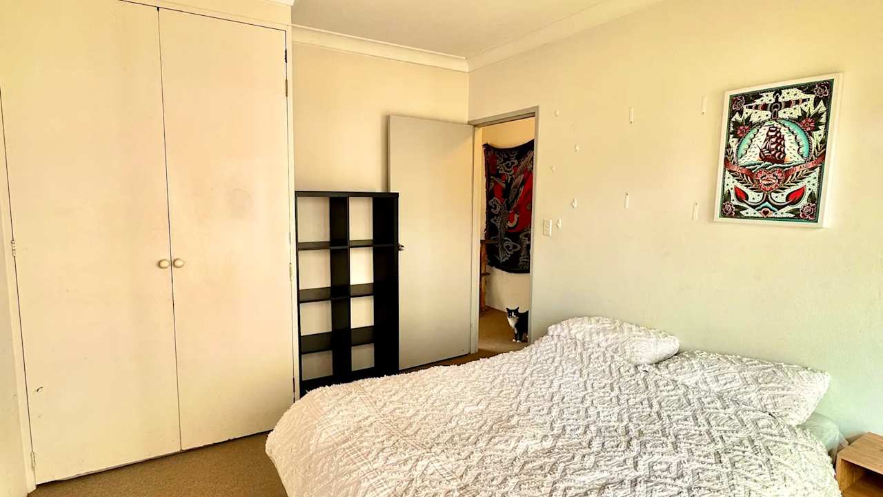 Furnished room with own bathroom