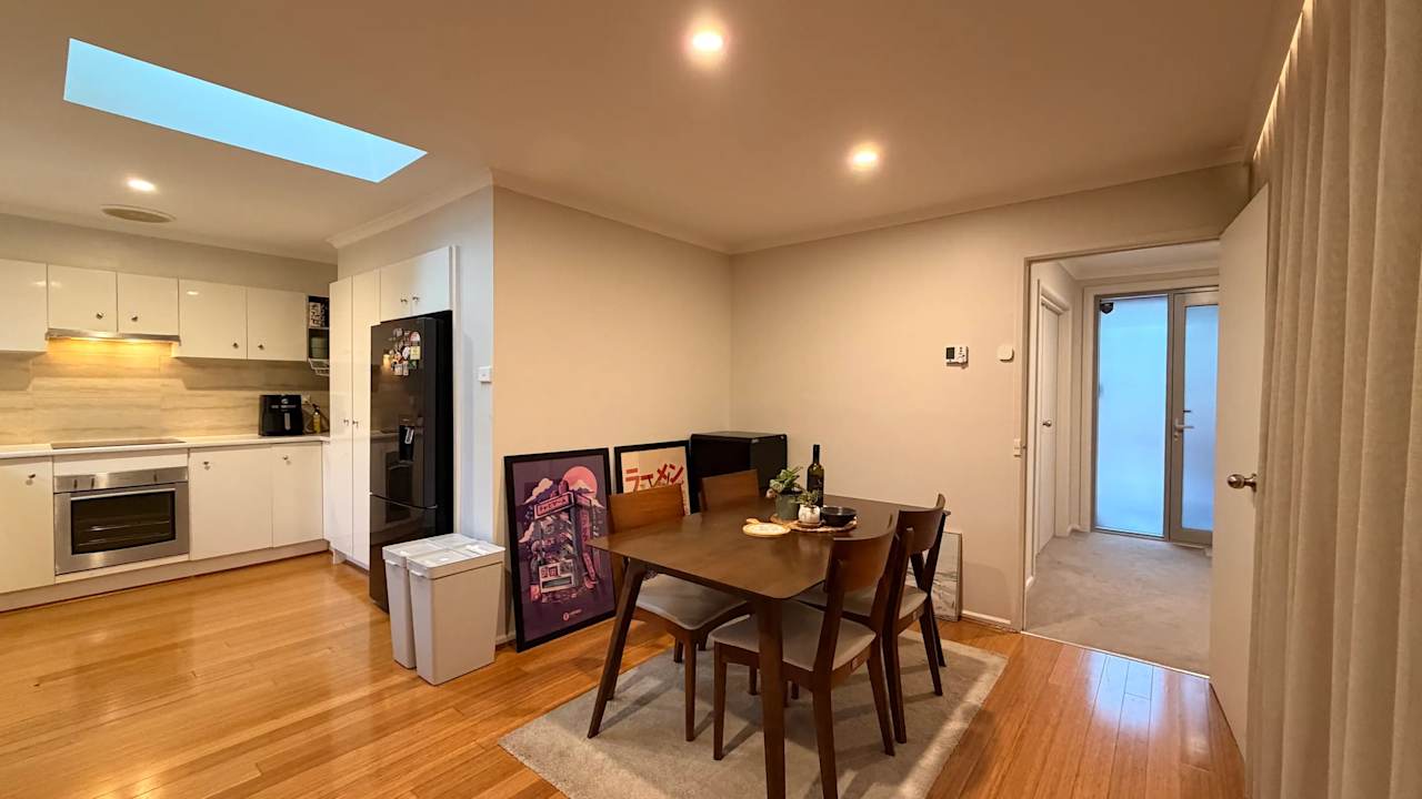 Furnished room in a share house