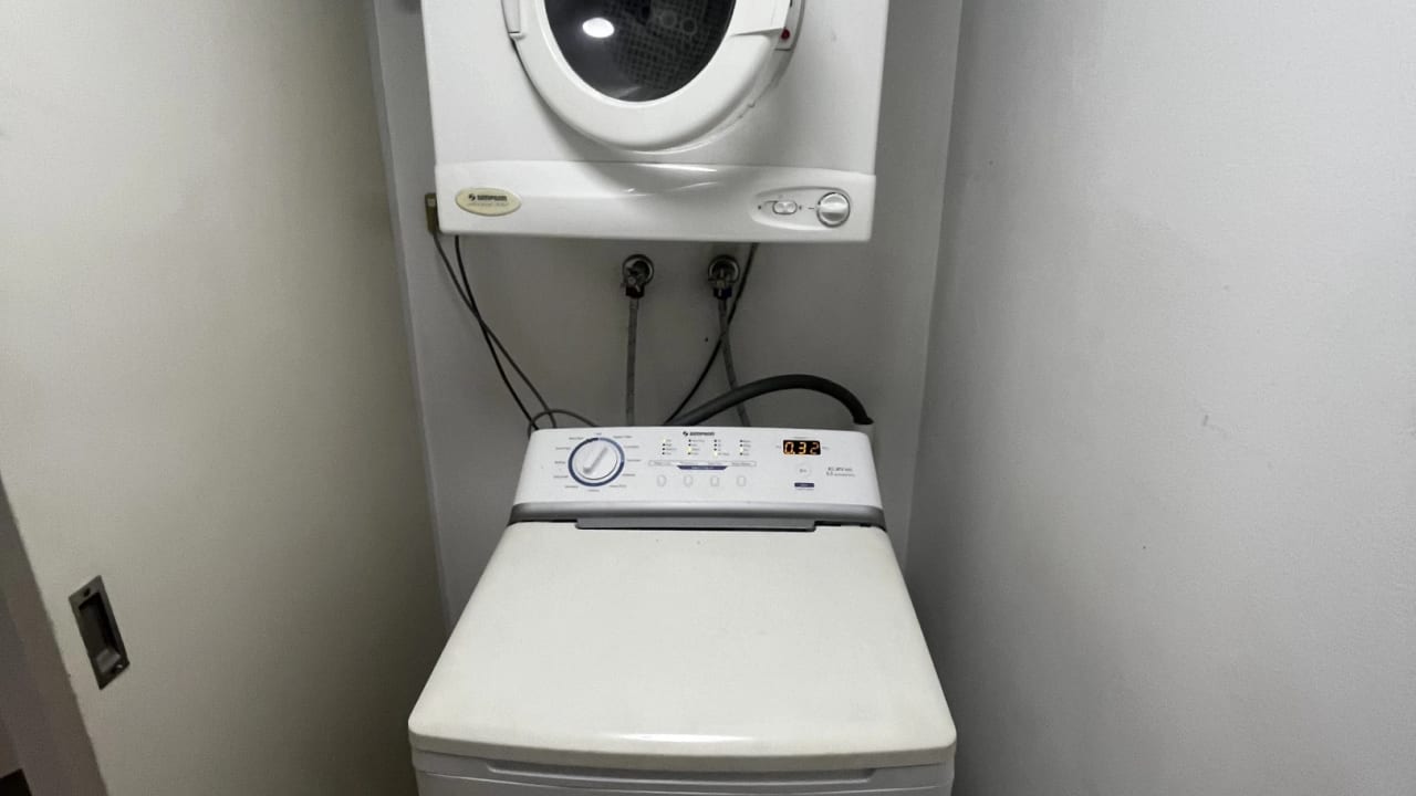 Furnished room with own bathroom