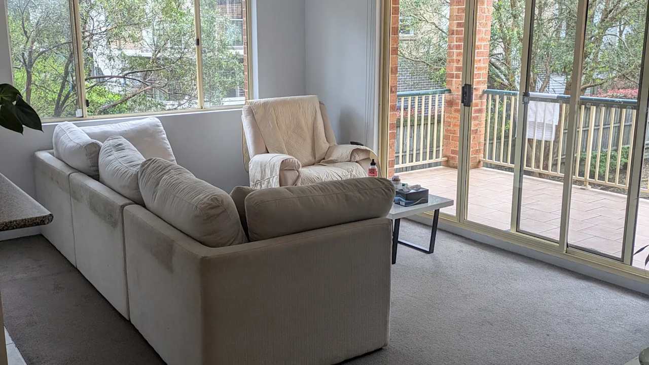 Whole property with 2 rooms for rent
