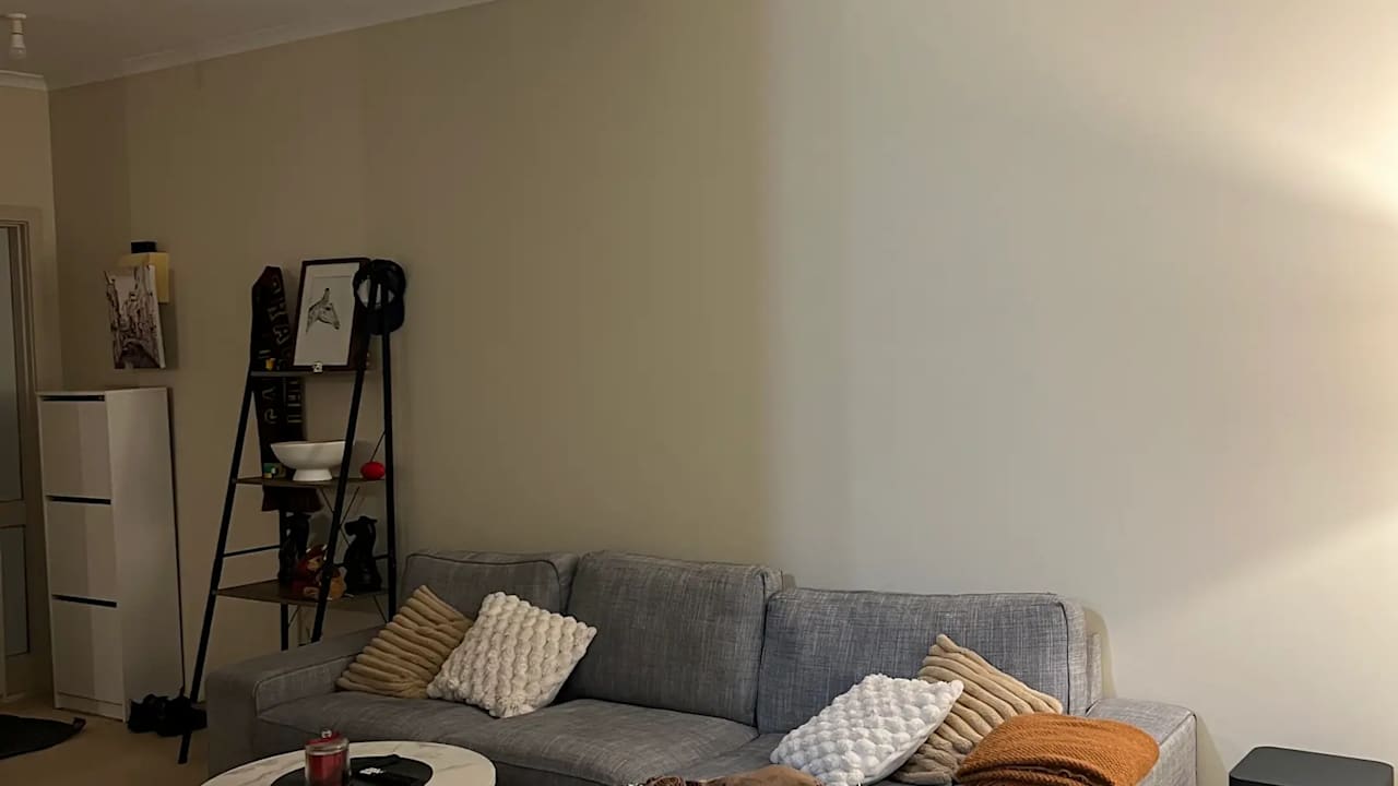 Furnished room in a share house