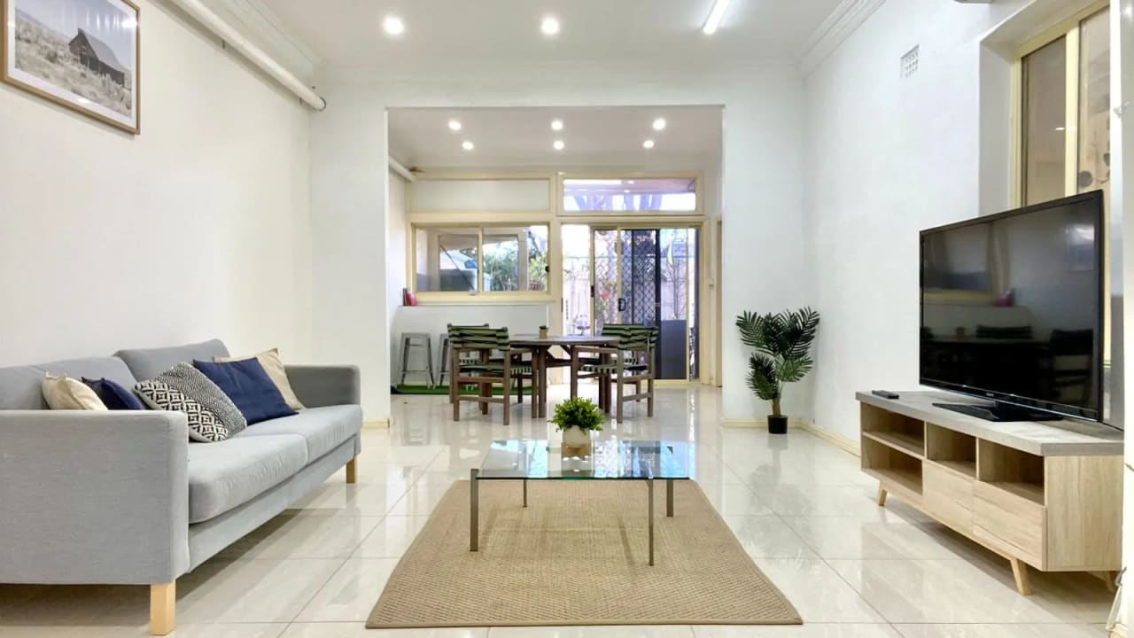 Furnished room in a share house