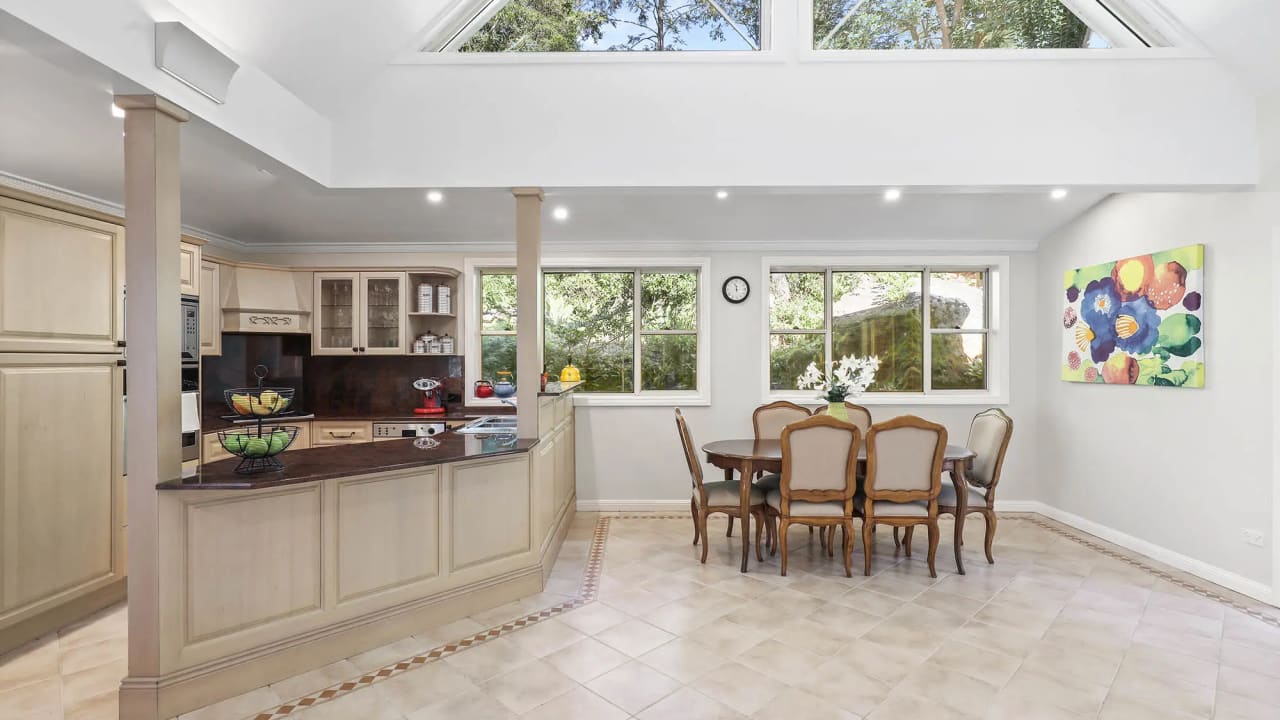 Whole property with 3 rooms for rent