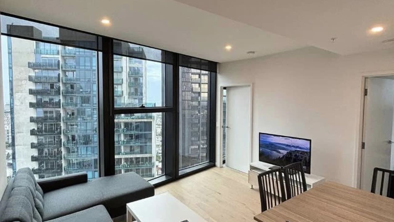 Whole property with 2 rooms for rent