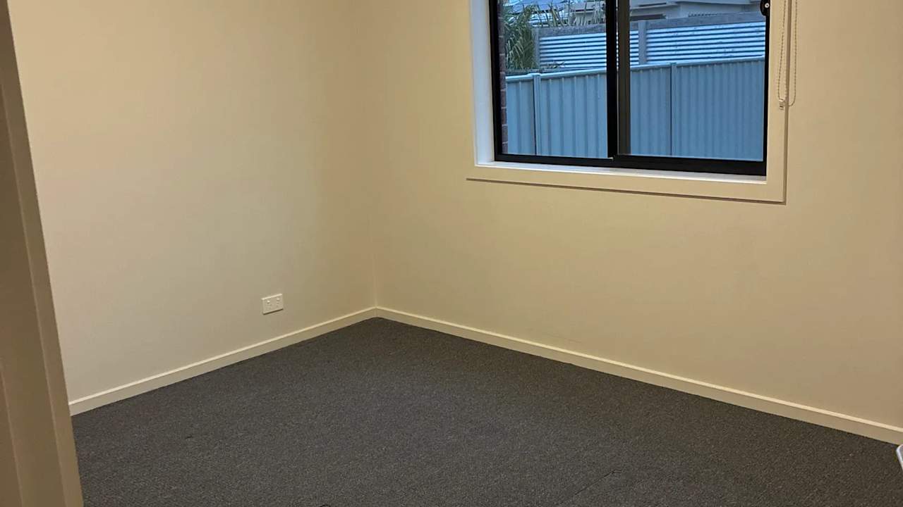 Unfurnished room in a share house