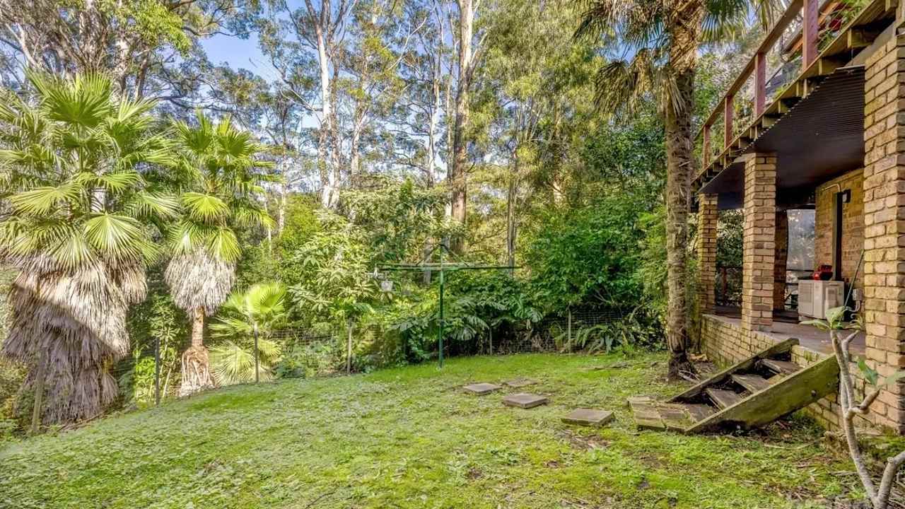 Whole property with 1 room for rent