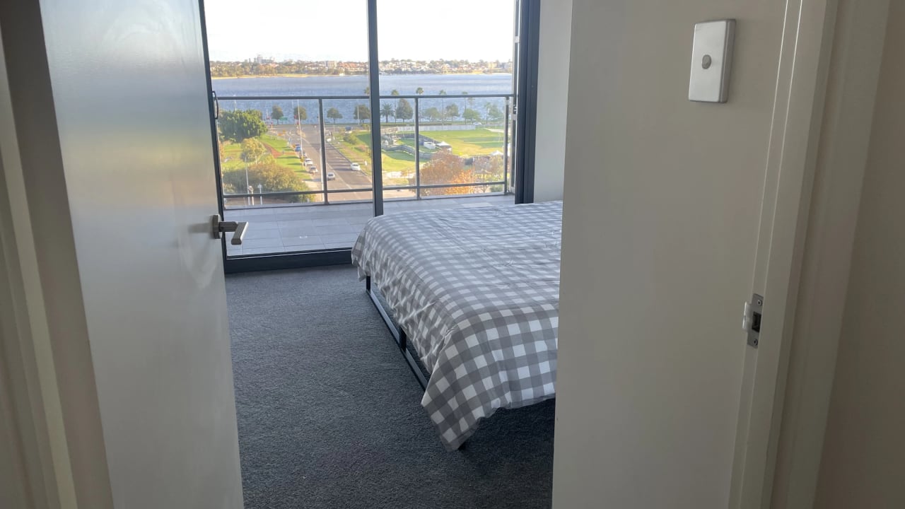 Furnished room with own bathroom