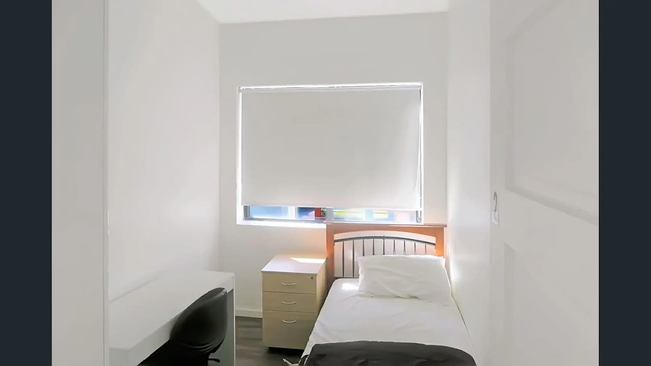 Whole property with 4 rooms for rent