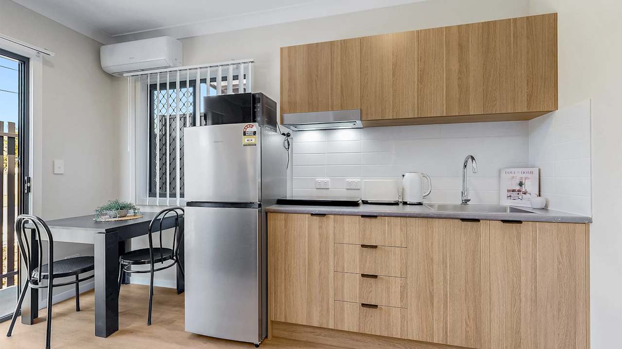 Room studio flat for rent