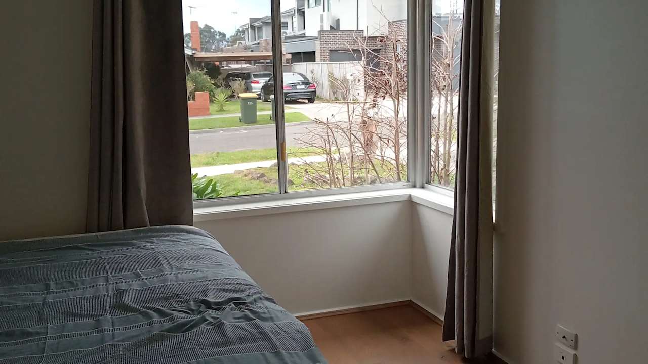 Room in a share house