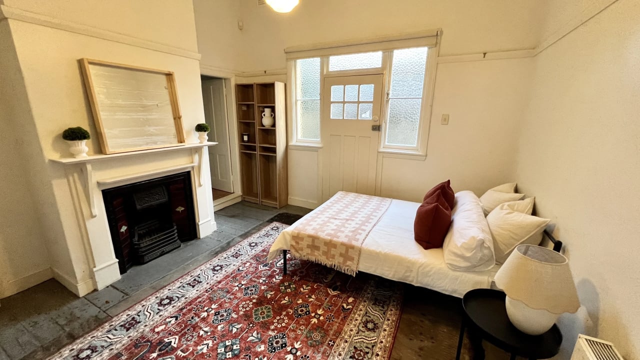 Room with ensuite in a share house