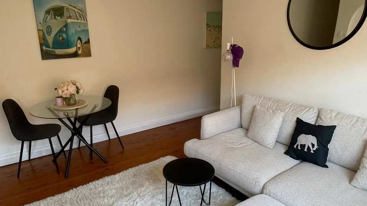 Whole property with 2 rooms for rent